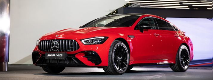 Стильне оновлення популярного Mercedes-AMG GT 4-Door Coupé